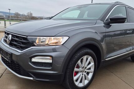VW T-Roc 122.500 km 19.788 &euro; Birkenfeld bei Pforzheim 75217