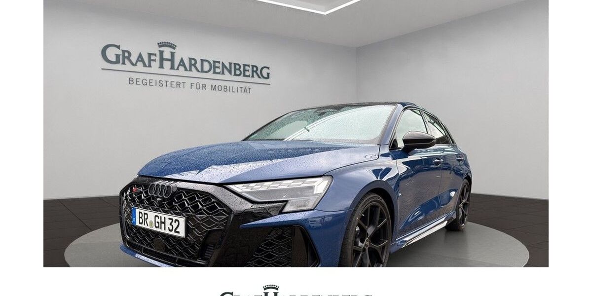 Audi RS3 4.000 km 69.900 &euro; Bruchsal 76646