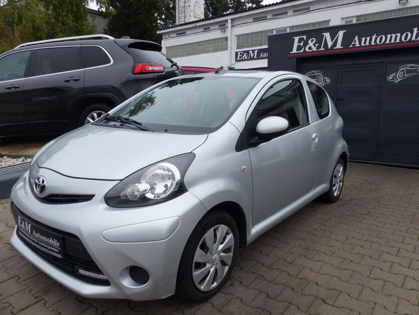 Toyota Aygo (X) 121.521 km 3.680 € Magstadt 71106