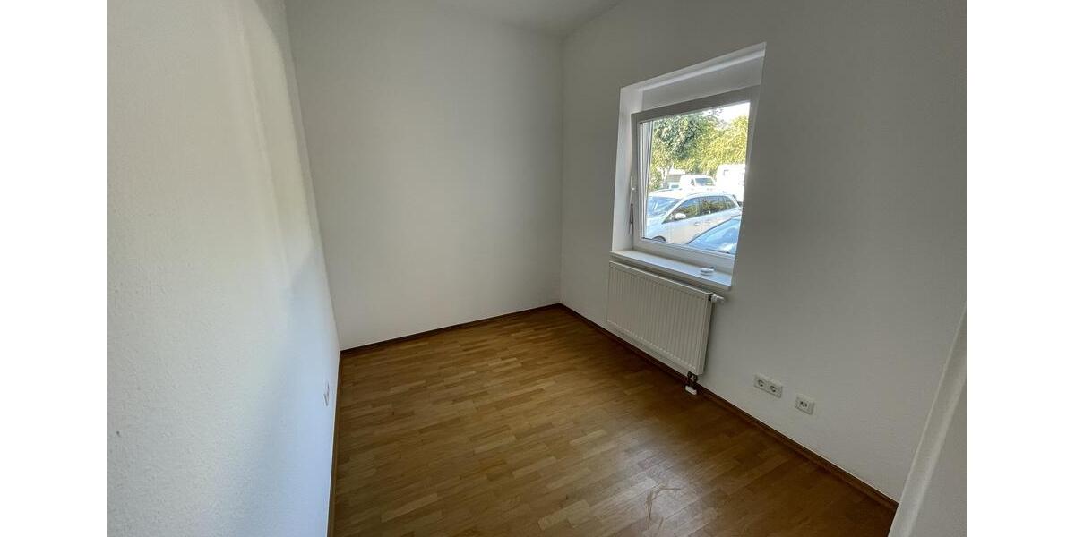 Erdgeschoßwohnung Karlsruhe Daxlanden - 2 Zimmer, 79 m&sup2;, 1.200&euro; | Angebot:25383221