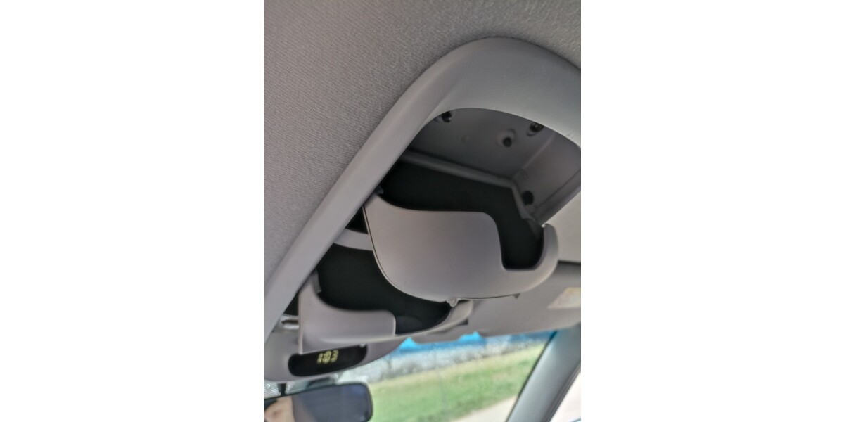 Kia Carnival 107.000 km 11.999 &euro; Birkenfeld 75217