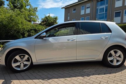 VW Golf 93.500 km 10.900 &euro; Pforzheim 75173