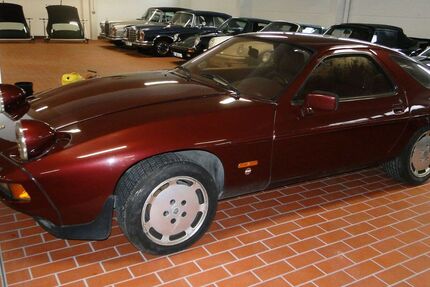 Porsche 928 43.000 km 39.900 &euro; Karlsruhe 76139