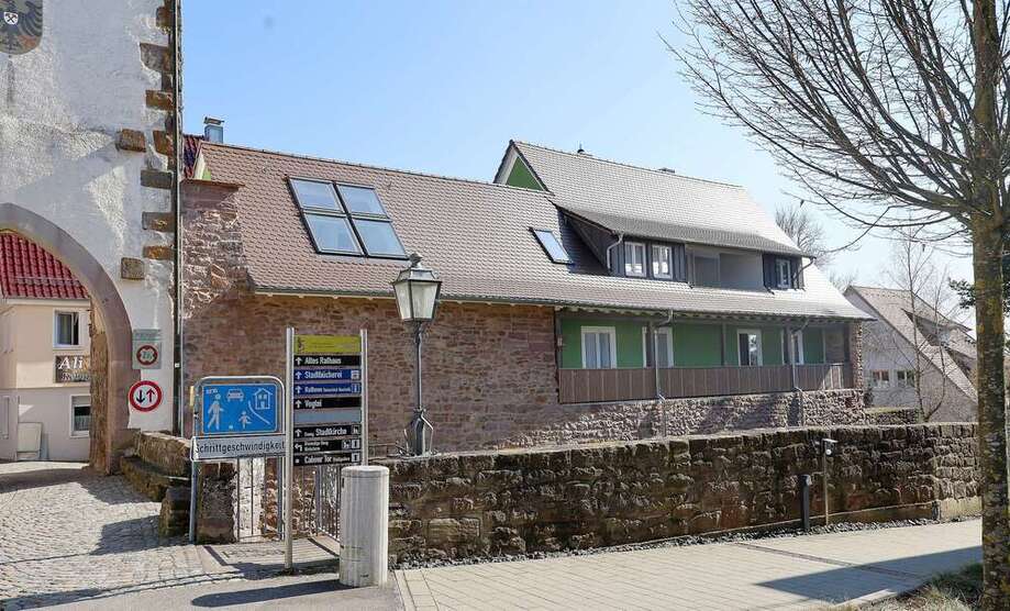 Haus zum Kaufen in Neubulach 480.000 € 209 m²