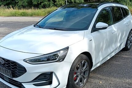 Ford Focus 58.200 km 21.590 &euro; Schömberg 75328