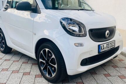 Smart ForTwo 105.000 km 10.000 &euro; Karlsruhe 76133