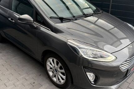 Ford Fiesta 180.000 km 7.700 € Stutensee (Karlsruhe) 76297