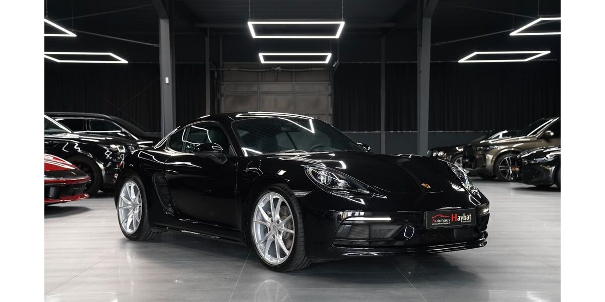 Porsche Cayman 35.000 km 65.850 € Calw 75365