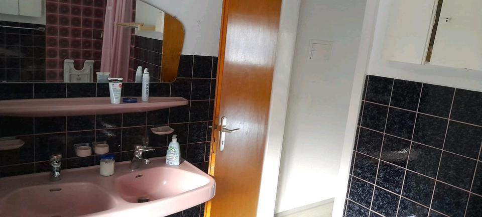 Doppelhaushälfte Gaggenau - 8 Zimmer, 170 m&sup2;, 350.000&euro; | Angebot:26251347