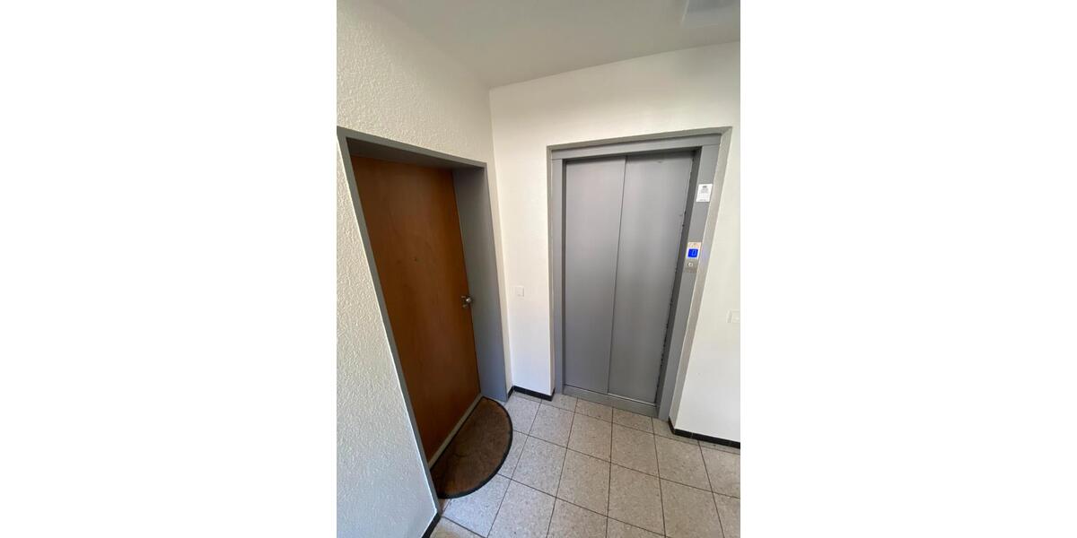 Etagenwohnung Pforzheim Nordstadt - 3 Zimmer, 85 m&sup2;, 250.000&euro; | Angebot:26957469