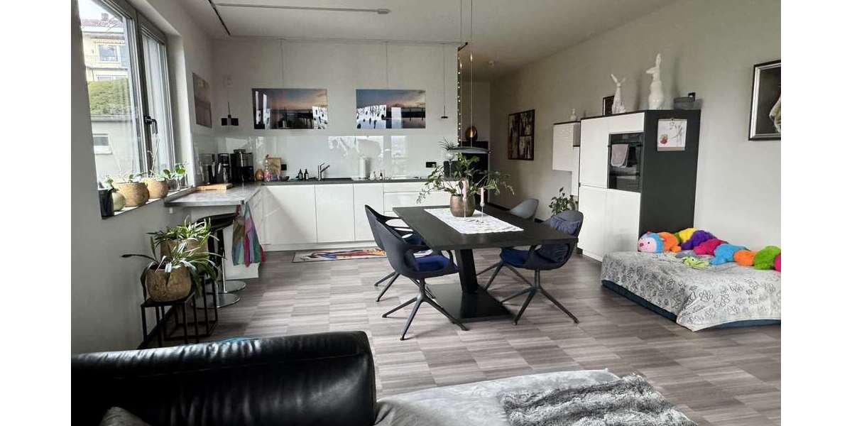 Wohnung zum Mieten in Pforzheim 1.385,90 € 102.66 m² 3 zimmer