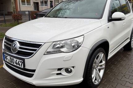 VW Tiguan 215.600 km 8.650 &euro; Pforzheim 75180