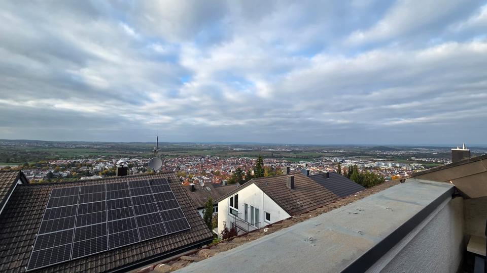 Exklusive Doppelhaushälfte mit spektakulärem Panoramablick 4.5 zimmer