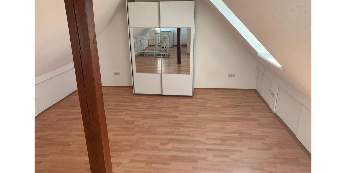 Maisonettenwohnung Karlsruhe Rüppurr - 3.5 Zimmer, 88 m&sup2;, 990&euro; | Angebot:25638325