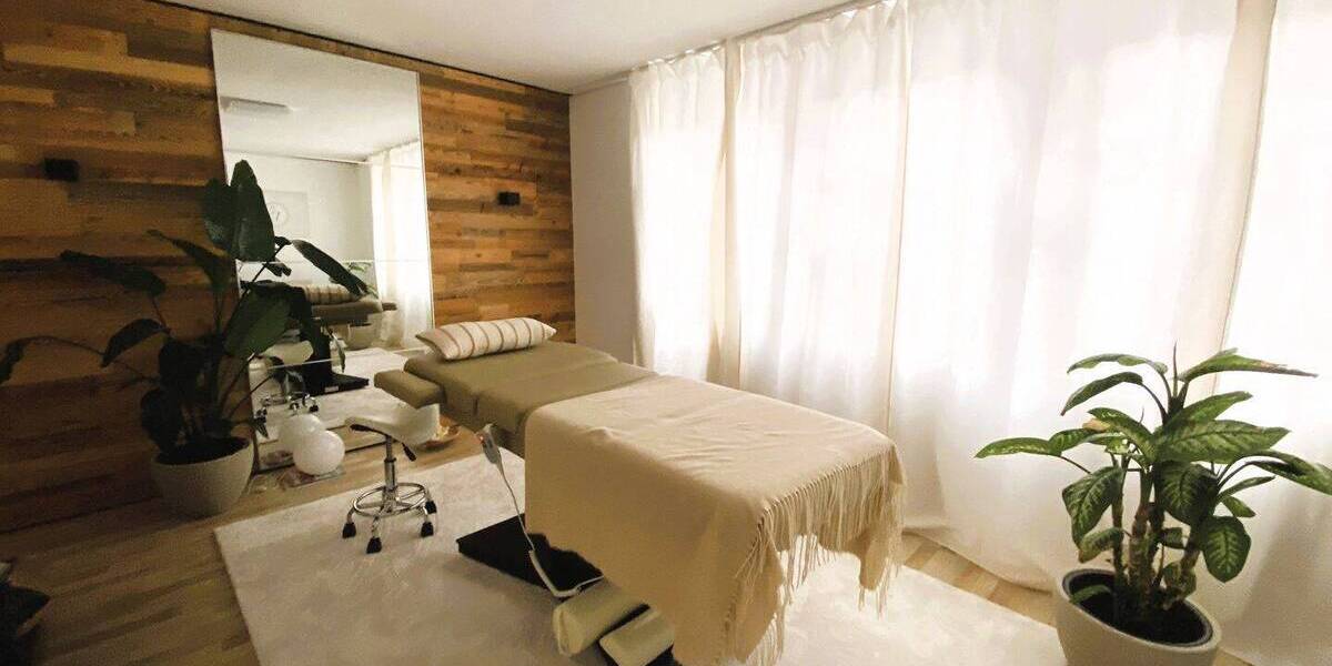 Mehrfamilienhaus, Wohnhaus Neuenbürg - 2 Zimmer, 1.550.000&euro; | Angebot:26229712