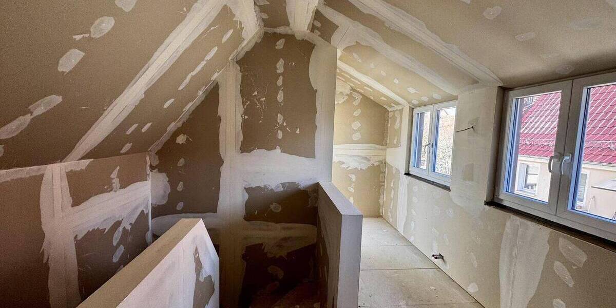 Mehrfamilienhaus, Wohnhaus Neubulach - 8 Zimmer, 208 m&sup2;, 450.000&euro; | Angebot:26293200