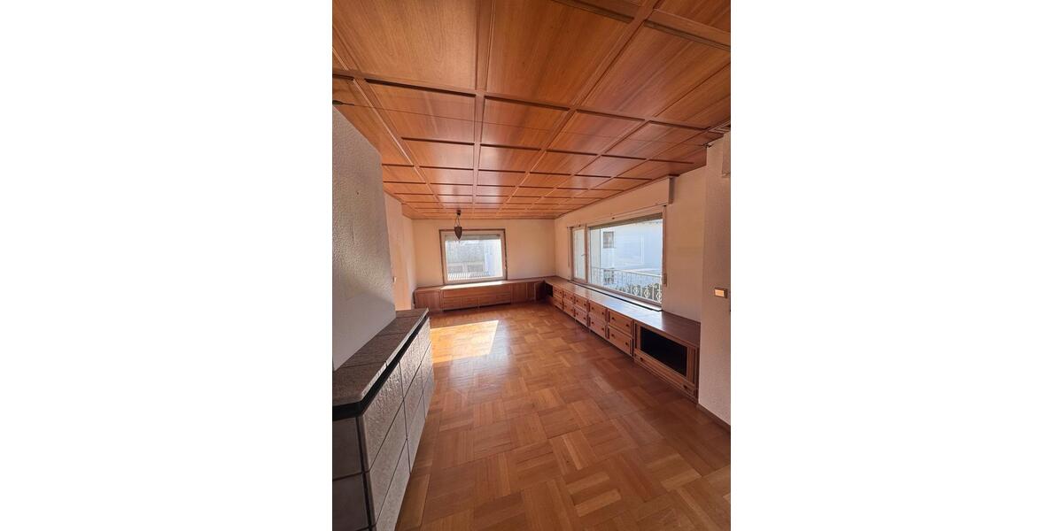 Etagenwohnung Markgröningen - 3 Zimmer, 80 m&sup2;, 1.000&euro; | Angebot:25376642