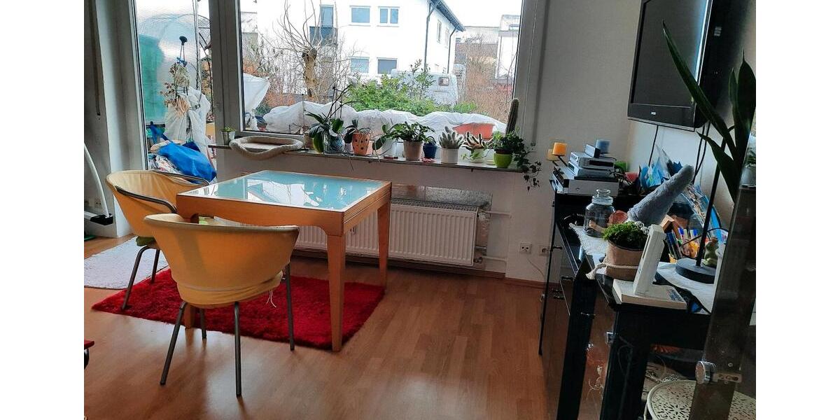 Erdgeschoßwohnung Leonberg - 3 Zimmer, 82 m&sup2;, 315.000&euro; | Angebot:26802190