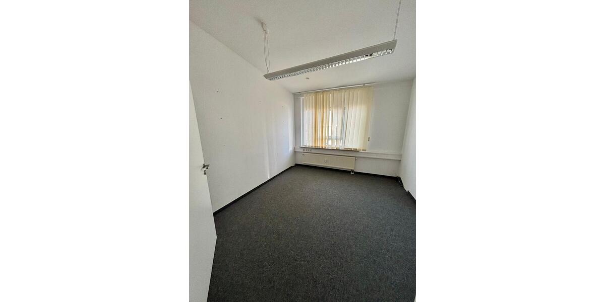 Gewerbeobjekt Ditzingen - 2.410&euro; | Angebot:25709083