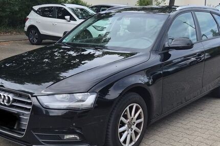 Audi A4 299.000 km 4.900 &euro; Pforzheim 75180