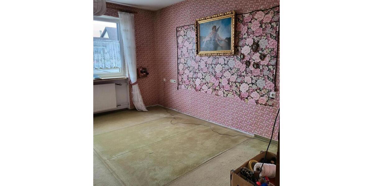 REIHENHAUS Einfamilienhaus Leonberg, 148m2 Wfl, 2 Garagenplätze 6 zimmer