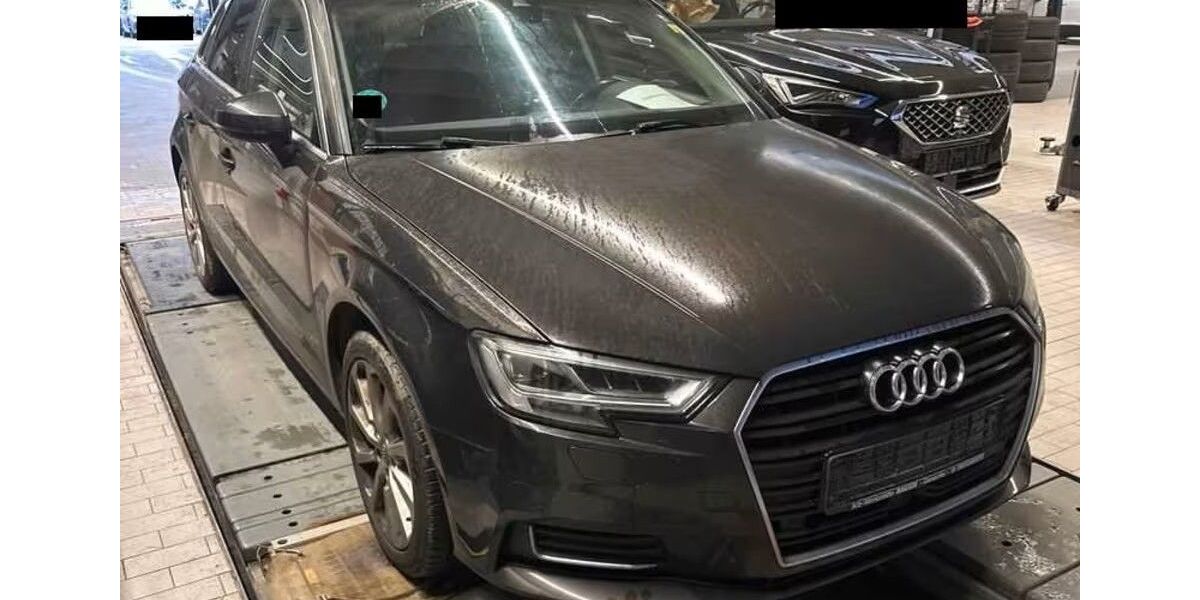Audi A3 196.000 km 10.999 € Ditzingen 71254