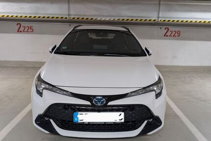 Toyota Corolla 107.000 km 21.800 &euro; Leonberg 71229