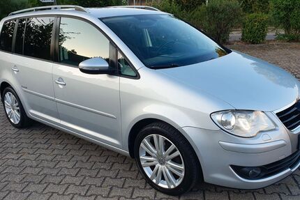 VW Touran 192.154 km 4.250 &euro; Mühlacker / Enzberg 75417