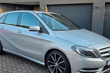 Mercedes-Benz B 200 58.689 km 15.100 &euro; NEUHAUSEN 75242