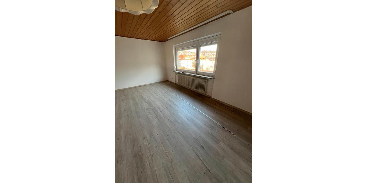 Etagenwohnung Pforzheim Nordstadt - 2 Zimmer, 59 m&sup2;, 650&euro; | Angebot:25719331