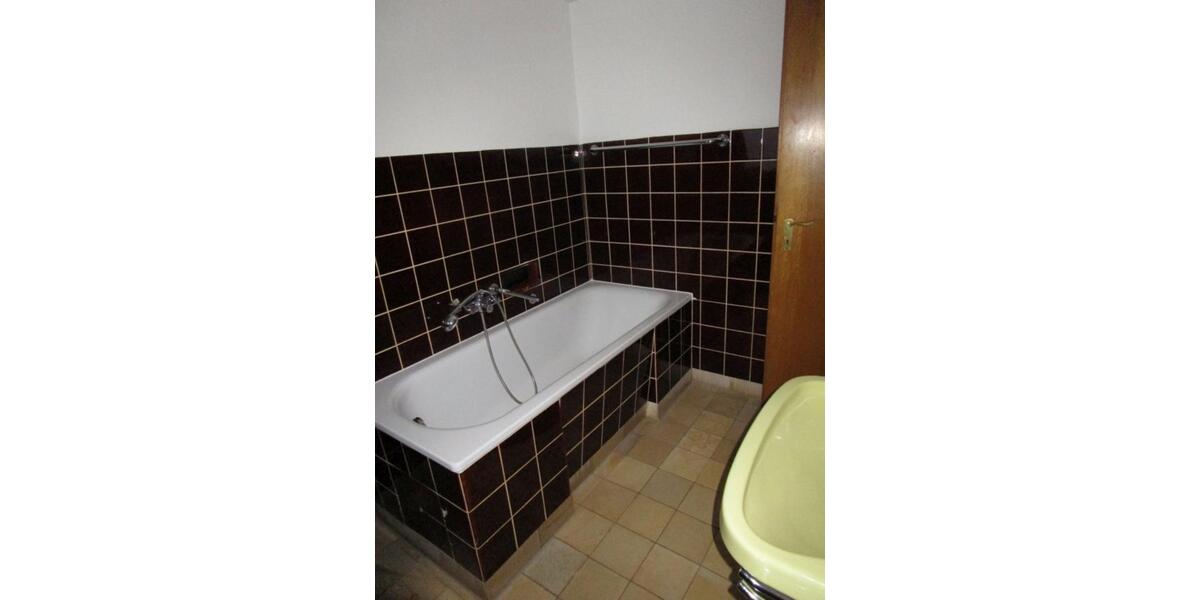 Einfamilienhaus Gaggenau - 7 Zimmer, 166 m&sup2;, 1.660&euro; | Angebot:23838958