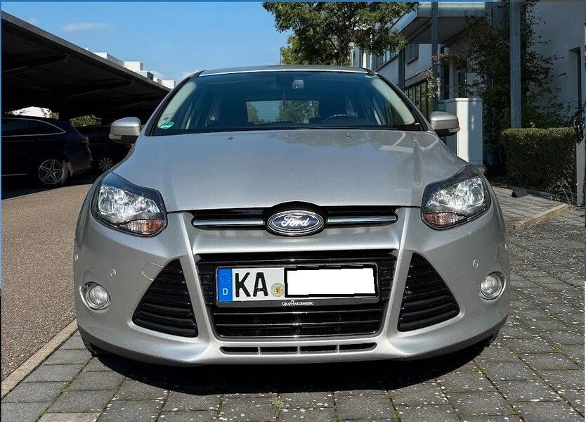 Ford Focus 174.000 km 5.000 € Karlsruhe 76133