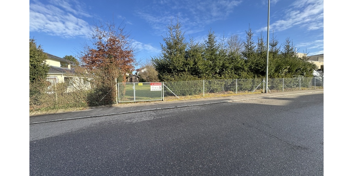 Grundstück mit genehmigter Planung für 3 Häuser - Grundstück Pforzheim Mäuerach | Angebot:24766623