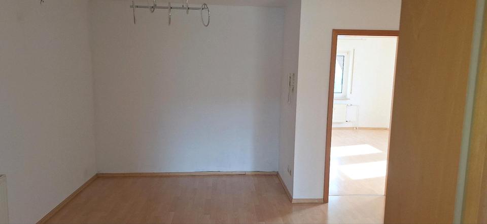 Etagenwohnung Niefern-Öschelbronn Öschelbronn - 3.5 Zimmer, 76 m&sup2;, 247.000&euro; | Angebot:27185766
