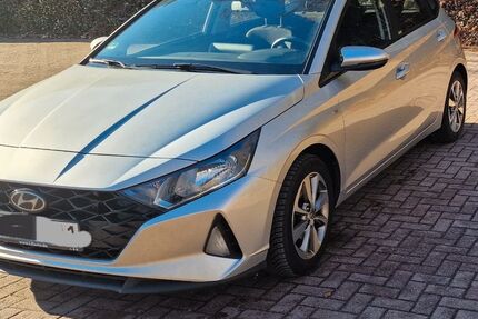 Hyundai i20 74.500 km 13.200 &euro; Höfen 75339