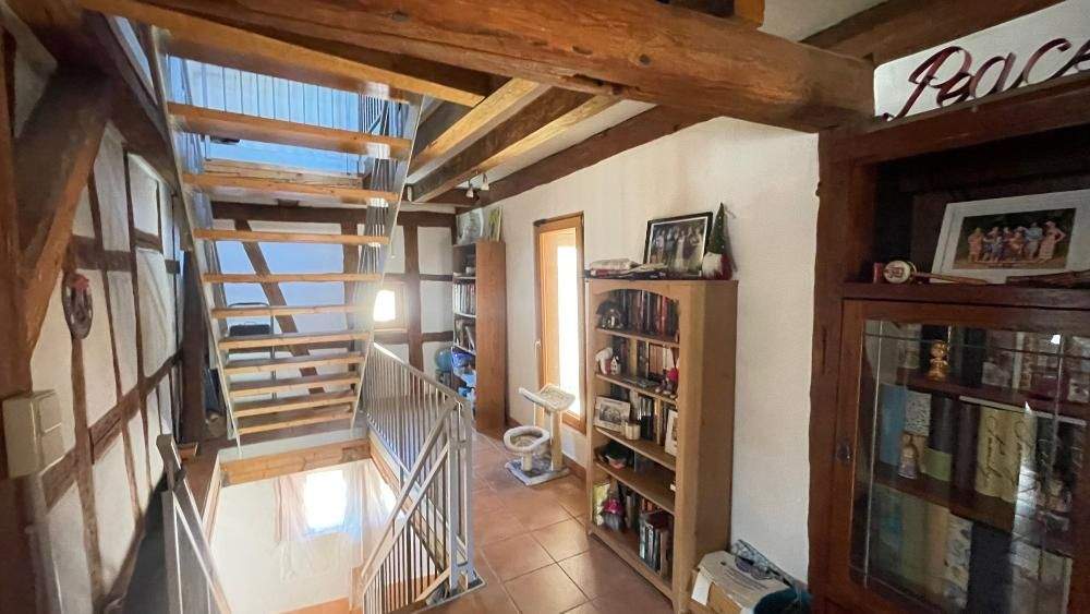 Mehrfamilienhaus, Wohnhaus Heimsheim - 7 Zimmer, 170 m&sup2;, 2.450&euro; | Angebot:25674466