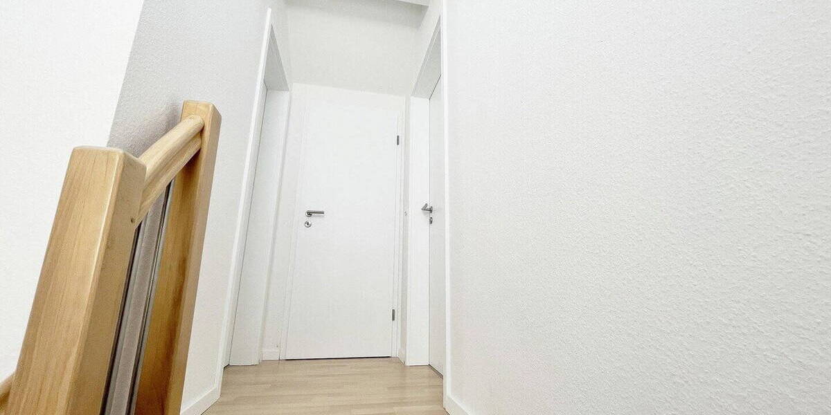 Etagenwohnung Pforzheim Südweststadt - 3 Zimmer, 103 m&sup2;, 1.190&euro; | Angebot:26868779