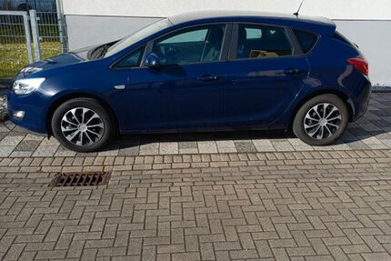 Opel Astra 85.000 km 5.000 &euro; Bruchsal 76646