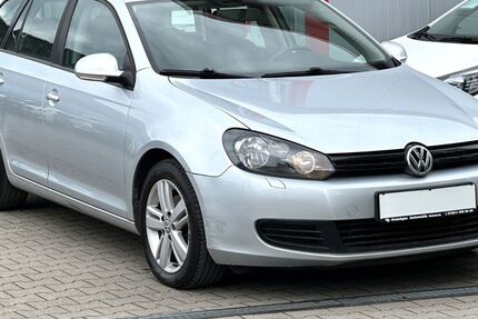 VW Golf 321.000 km 2.695 &euro; Bruchsal-Helmsheim 76646