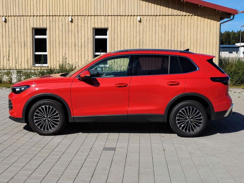 VW Tiguan 3.300 km 54.900 € Oberreichenbach 75394