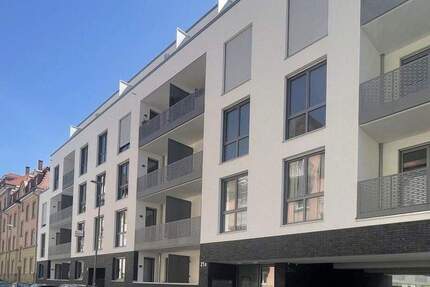 Wohnung Karlsruhe Mühlburg - 2 Zimmer, 86 m&sup2;, 1.305&euro; | Angebot:24649203