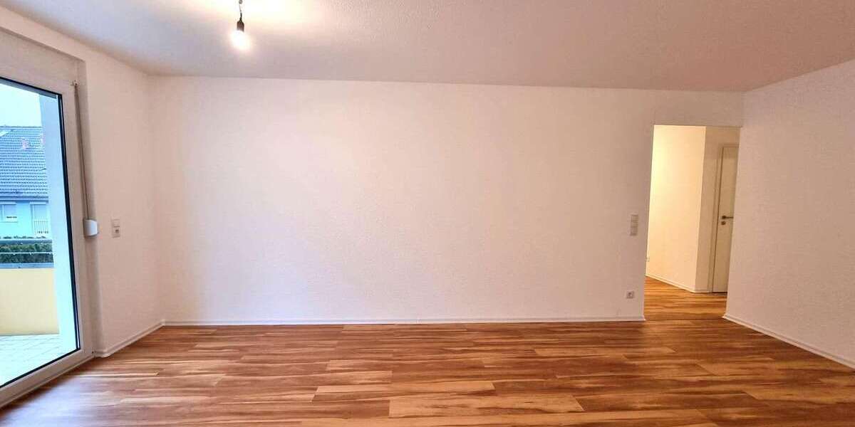 Etagenwohnung Bretten - 3 Zimmer, 83 m&sup2;, 980&euro; | Angebot:26731768