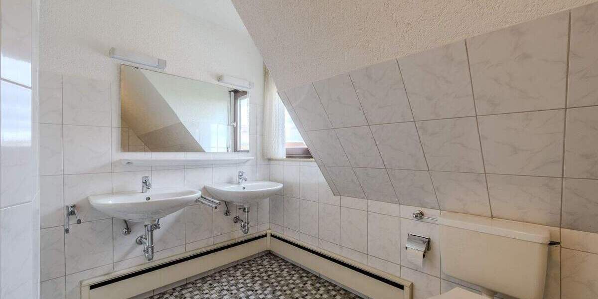 Einfamilienhaus Rutesheim - 6 Zimmer, 124 m&sup2;, 425.000&euro; | Angebot:25780772