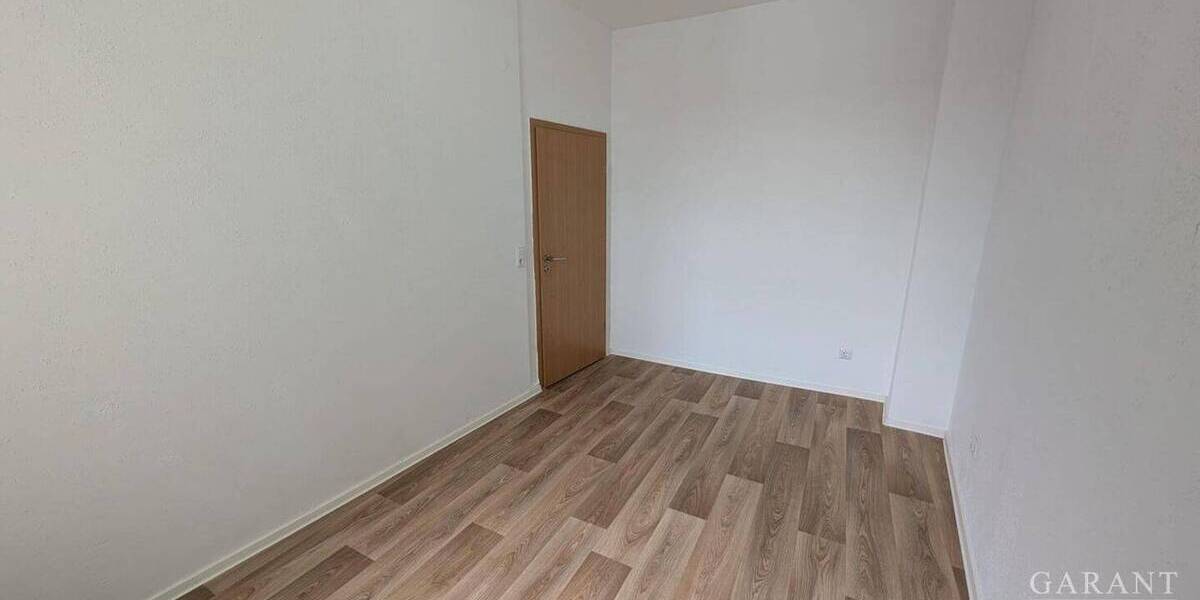 Etagenwohnung Pforzheim Brötzingen - 3 Zimmer, 81 m&sup2;, 185.000&euro; | Angebot:26207458