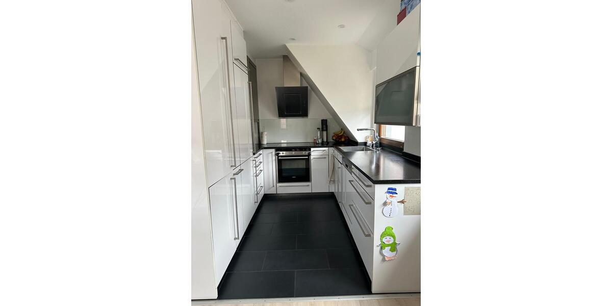 Maisonettenwohnung Weil der Stadt - 4.5 Zimmer, 92 m&sup2;, 389.000&euro; | Angebot:25660120