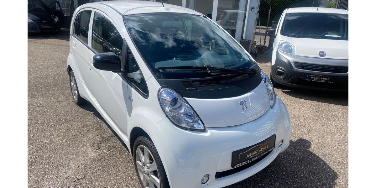 Peugeot iOn 103.000 km 3.500 &euro; Markgröningen 71706