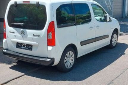 Citroen Berlingo 137.000 km 6.600 € Stuttgart 70376