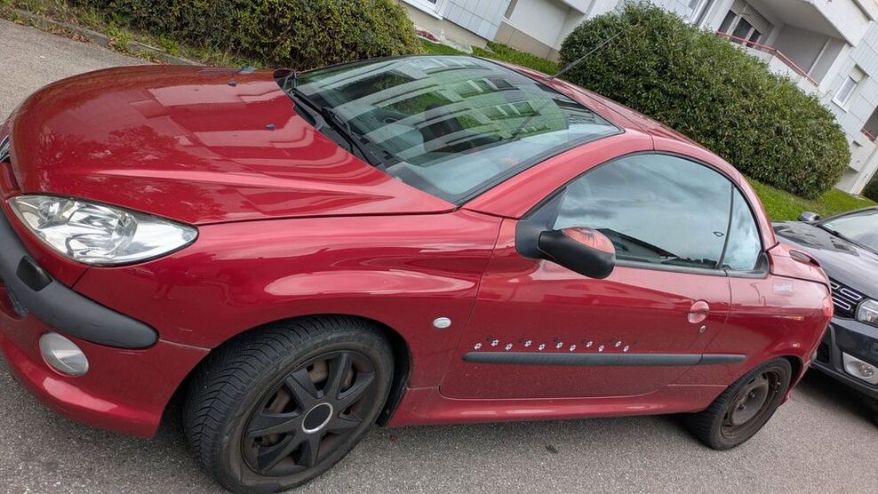 Peugeot 206 150.000 km 1.200 € Sindelfingen 71067