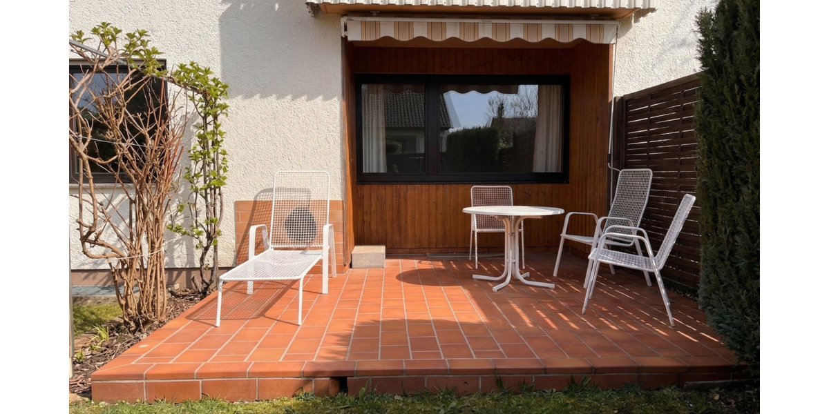 Doppelhaushälfte Sindelfingen Mitte - 5 Zimmer, 160 m&sup2;, 460.000&euro; | Angebot:25770722