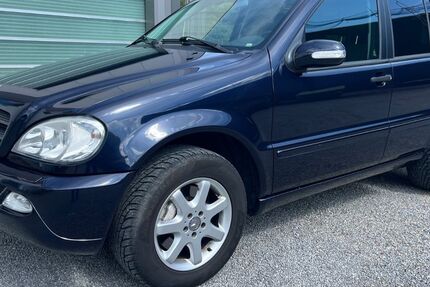 Mercedes-Benz ML 270 227.000 km 9.990 € Mönsheim 71297
